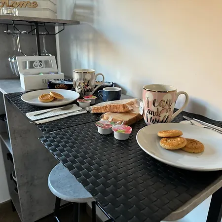 Godiva Apartment *